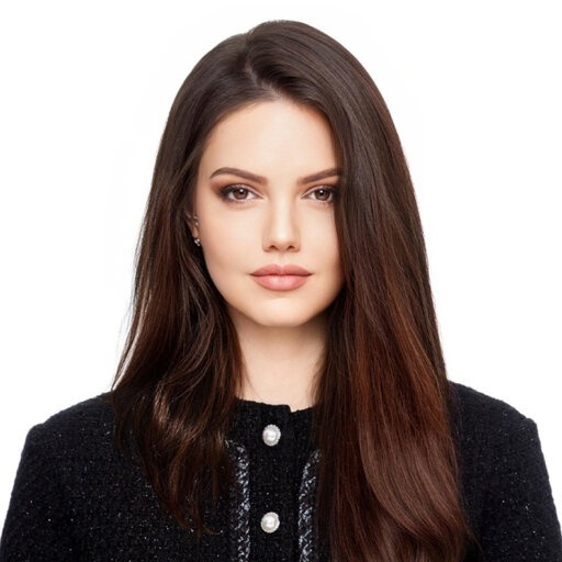 Portrait of Jade Eva Guisiano